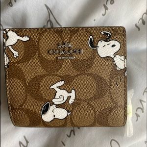Coach x Peanuts Rare Snoopy Wallet